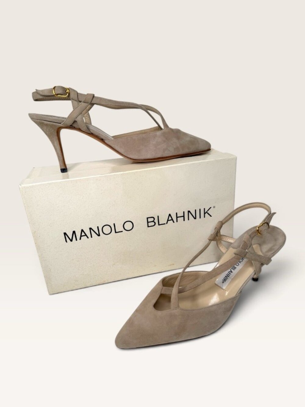 NIB Manolo Blahnik 39 Umice Taupe Suede Crisscross Slingback Pumps Heels